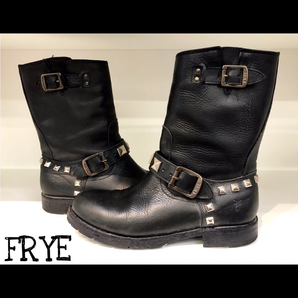 FRYE Rogan Black Leather Studded Moto Boots 7.5
